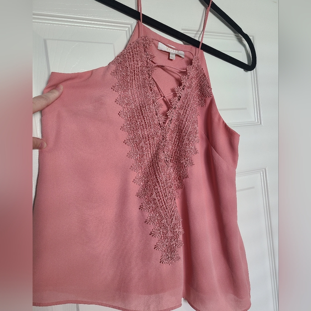 Wayf pink top